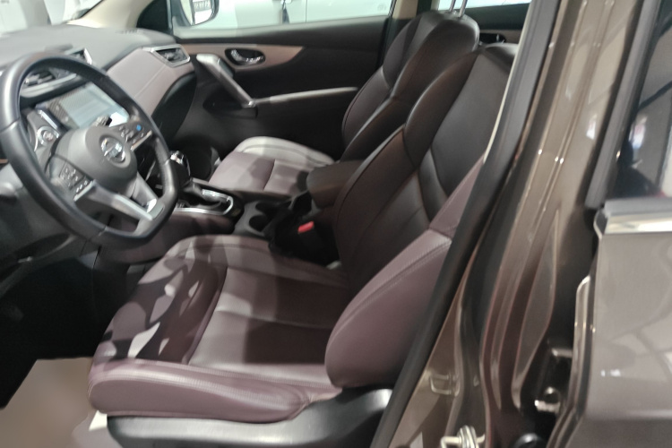 日产 逍客 2021款 2.0L CVT豪华领航版局部细节19