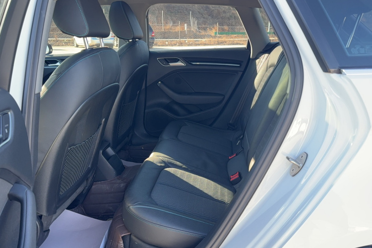 奥迪A3 2020款 Sportback 35 TFSI 时尚型 国VI中控内饰7002