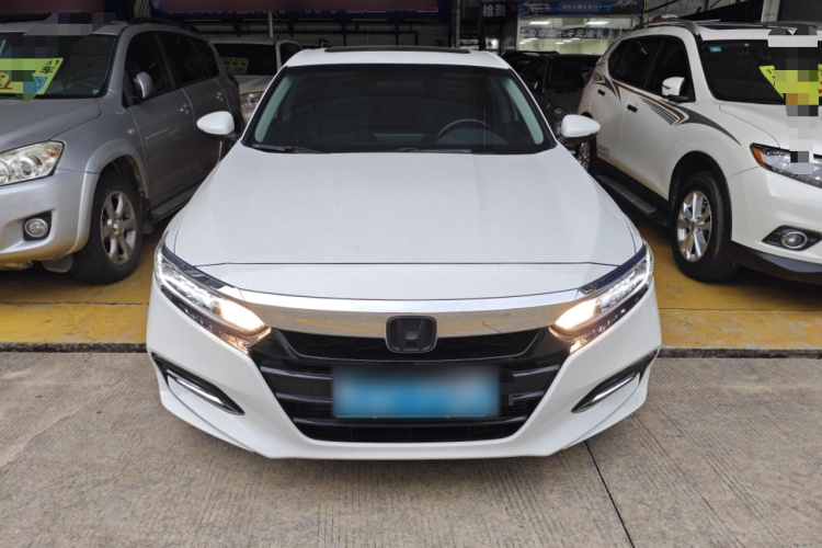 本田 雅阁 2018款 260TURBO 精英版 国VI车身外观6001