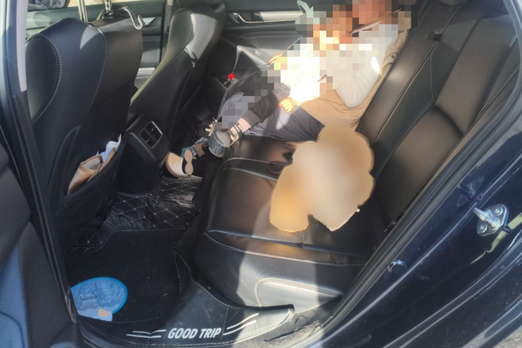 本田 英仕派 2019款 260TURBO 精致版 国VI中控内饰7004