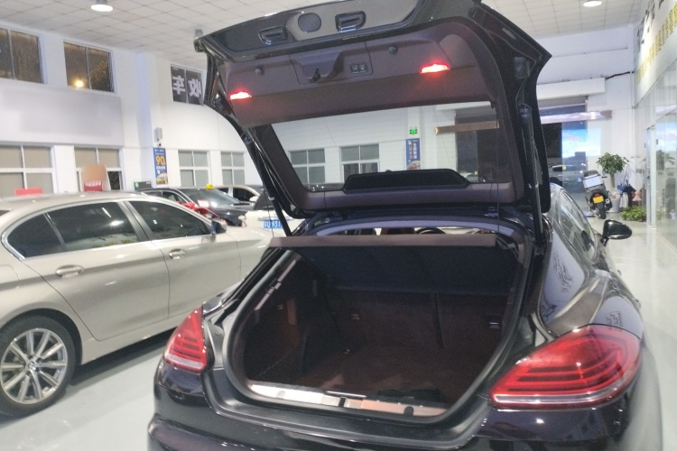 保时捷 2014款 Panamera 3.0T局部细节23