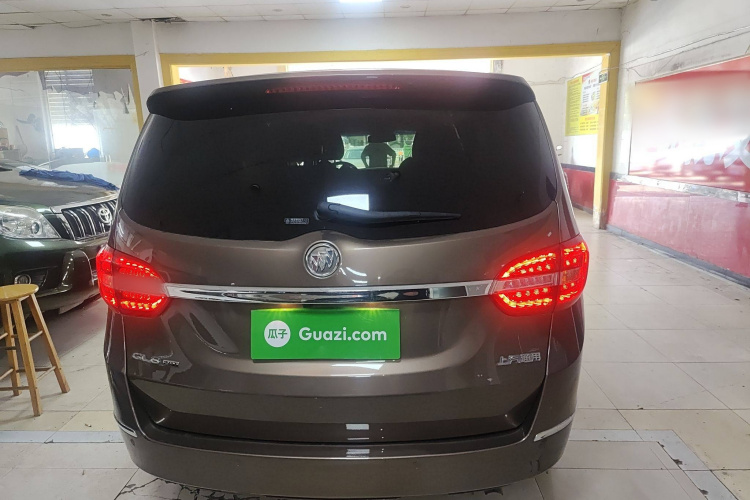 别克GL8 2018款 28T 尊贵型 国VI车身外观6001