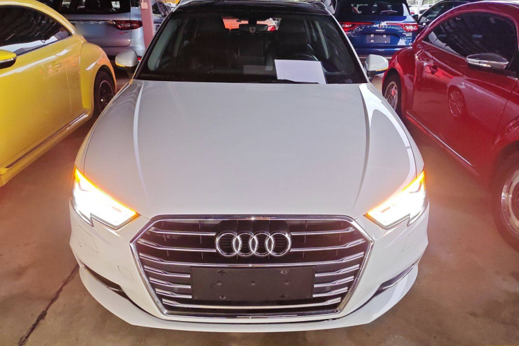 奥迪A3 2018款 30周年年型 Sportback 40 TFSI 风尚型车身外观6001