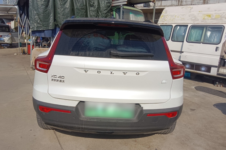 沃尔沃XC40新能源 2021款 P8 纯电 四驱智雅运动版车身外观6004