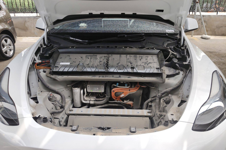 特斯拉 Model Y 2022款 后轮驱动版局部细节24