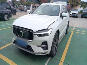 沃尔沃XC60 2023款 B5 四驱智逸豪华版