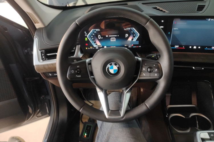 宝马X1 2023款 xDrive25Li X设计套装局部细节13