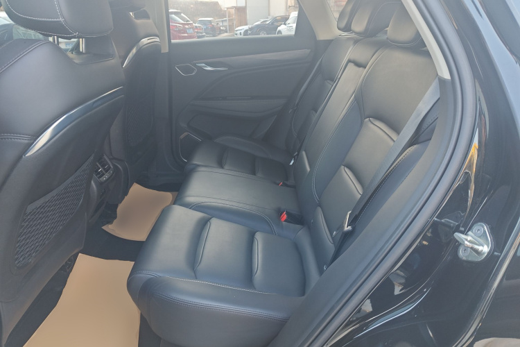 吉利汽车 星越 2020款 高能版 350T 耀星者中控内饰21