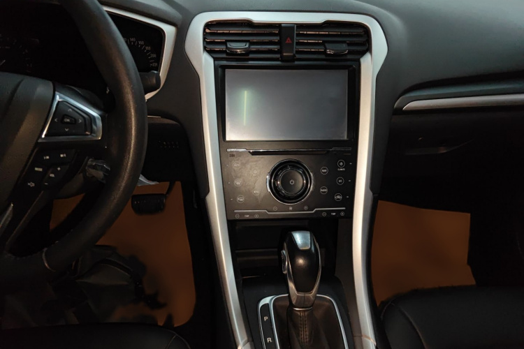 福特 蒙迪欧 2013款 1.5L GTDi180时尚型局部细节16