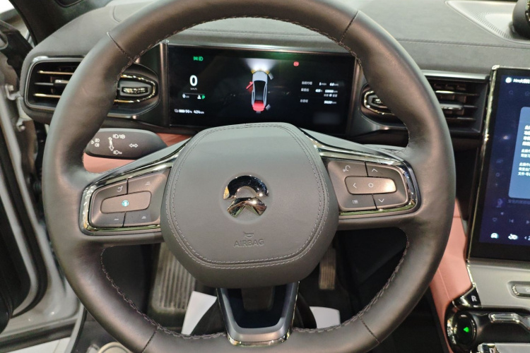 蔚来EC6 2020款 440KM 签名版中控内饰13