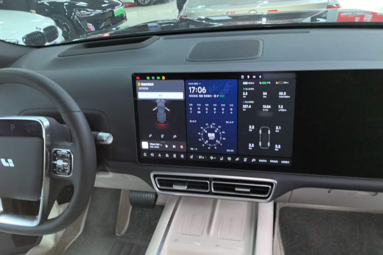 理想汽车 理想L9 2024款 Ultra中控内饰12