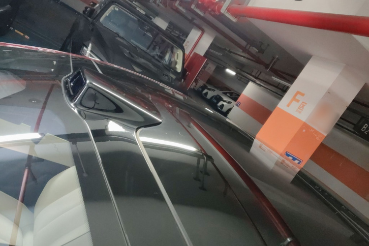 鸿蒙智行 享界S9 2024款 纯电 Ultra 四驱旗舰版局部细节57