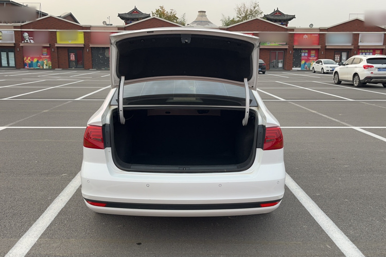 大众 宝来 2016款 1.6L 手动时尚型局部细节23