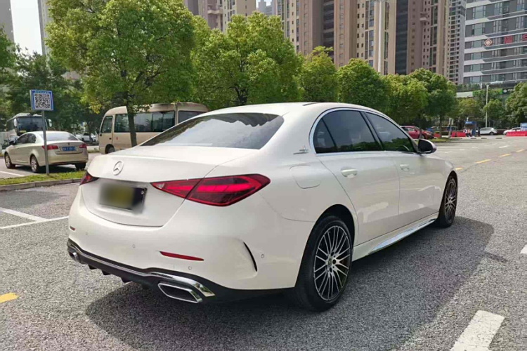 奔驰C级 2024款 C 200 L 运动版车身外观6011