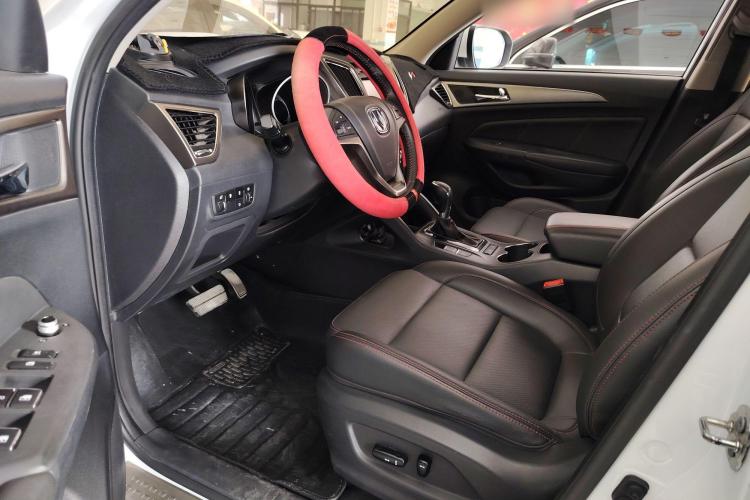 长安CS75 2014款 1.8T 自动尊贵型 国IV中控内饰7005