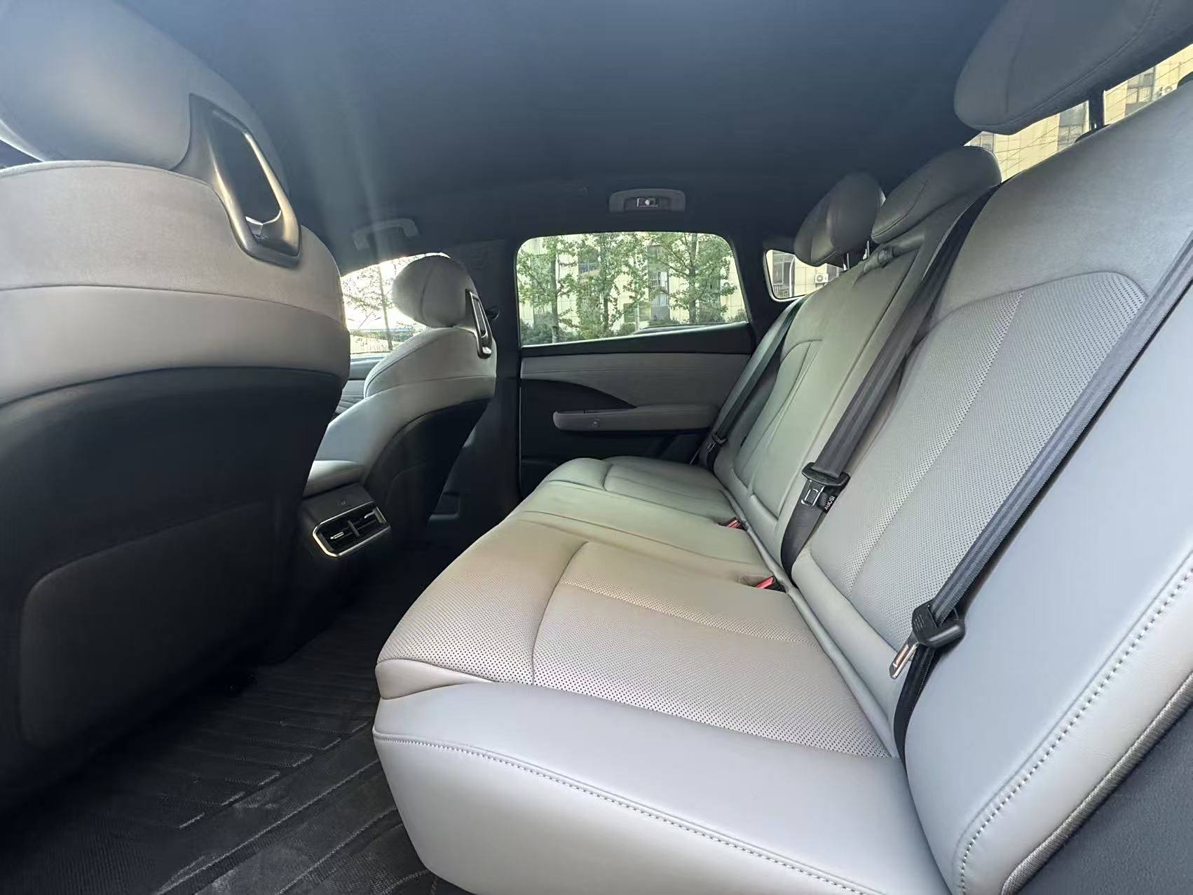 日产N7 2025款 510 Pro