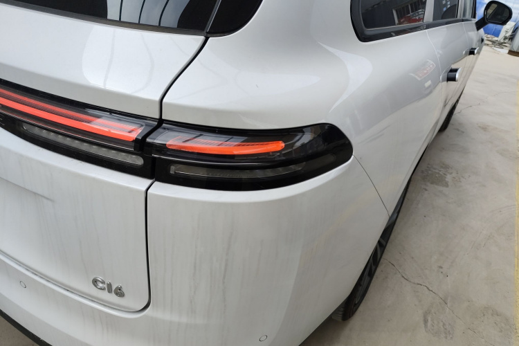 零跑汽车 零跑C16 2026款 纯电 630激光雷达智尊版 6座车身外观6006