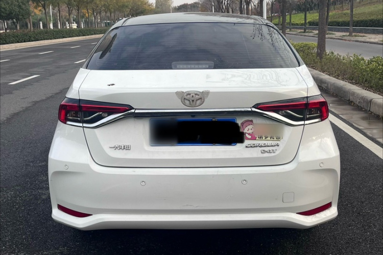 丰田 卡罗拉 2019款 1.2T S-CVT GL-i精英版车身外观6004