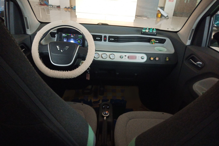 五菱汽车 宏光MINIEV 2021款 马卡龙臻享款 磷酸铁锂中控内饰7002