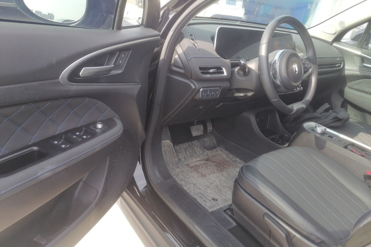 欧拉好猫 2021款 400km标准续航 维纳斯版 磷酸铁锂中控内饰20