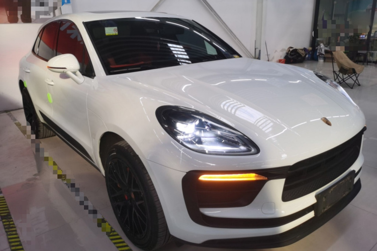 保时捷 2022款 Macan 2.0T车身外观3