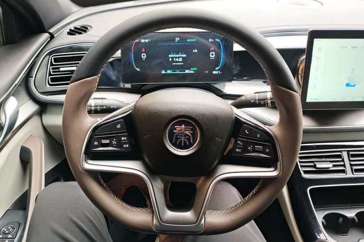 比亚迪 秦PLUS 2023款 冠军版 EV 510KM领先型中控内饰13