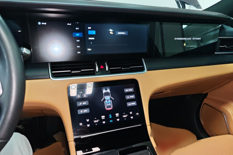 理想汽车 理想ONE 2021款 增程6座版局部细节16