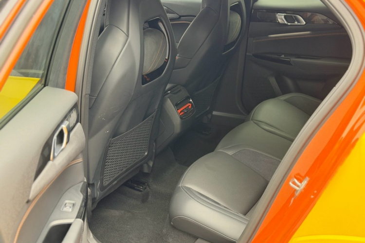 领克02 Hatchback 2021款 2.0TD Halo中控内饰7003