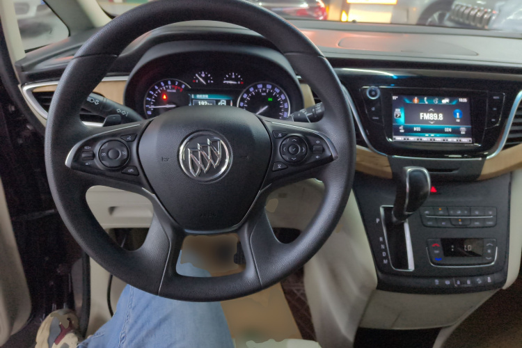 别克GL8 2017款 ES 28T 舒适型 国V中控内饰12