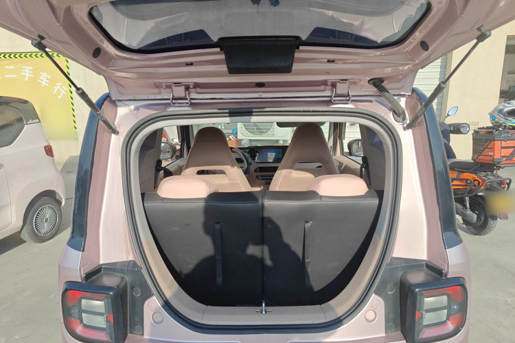 吉利银河 2023款 熊猫mini 200km 耐力熊局部细节23