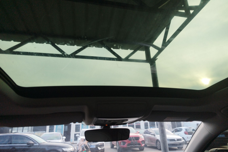 大众 帕萨特 2024款 380TSI 龙腾版中控内饰22