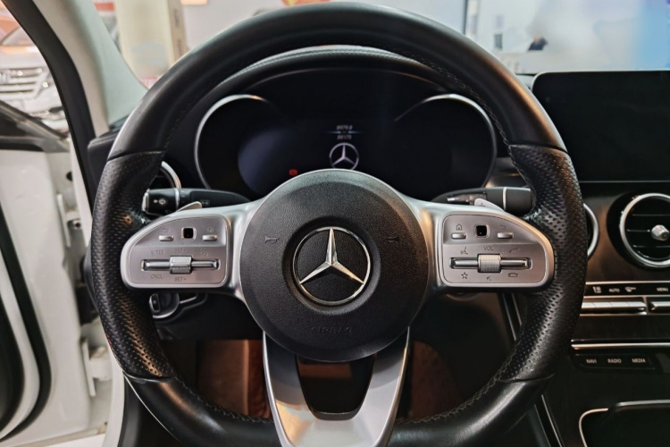 奔驰C级 2020款 改款 C 200 L 时尚型运动版局部细节13