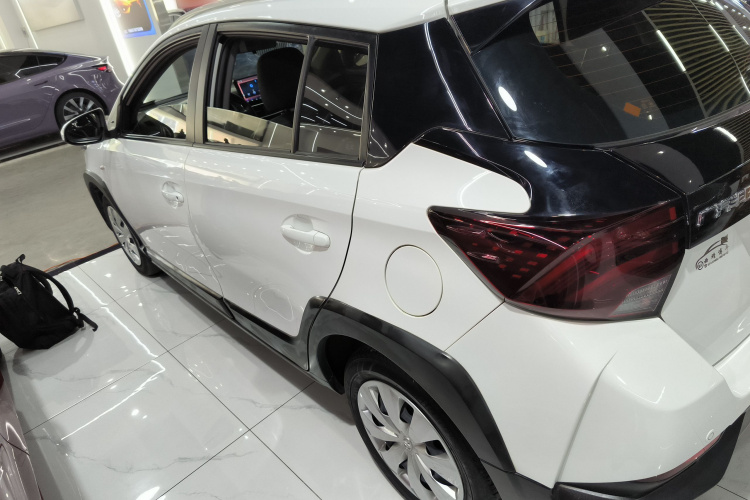 丰田 YARiS L 致炫 2022款 致炫X 1.5L CVT领先PLUS版车身外观4