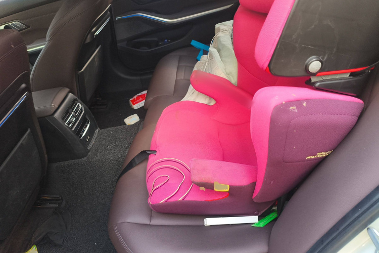 宝马3系 2021款 325Li M运动套装中控内饰7004