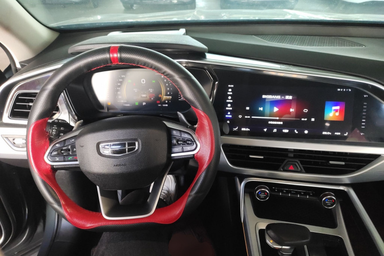 吉利汽车 星越 2019款 300T 耀星者中控内饰12