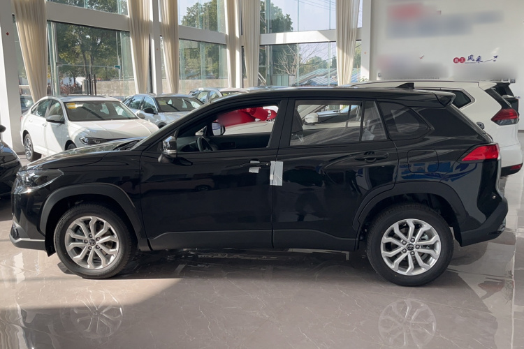 丰田 锋兰达 2026款 2.0L CVT舒适版车身外观6005