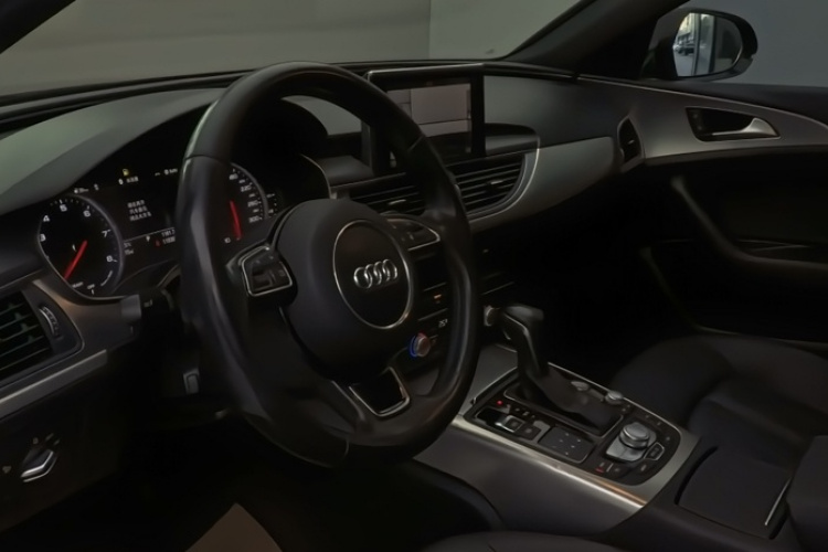 奥迪A6L 2018款 30周年年型 35 TFSI 运动型局部细节14