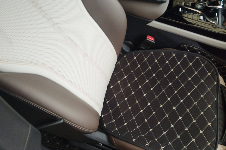 比亚迪 秦PLUS 2024款 荣耀版 DM-i 55KM领先型中控内饰41