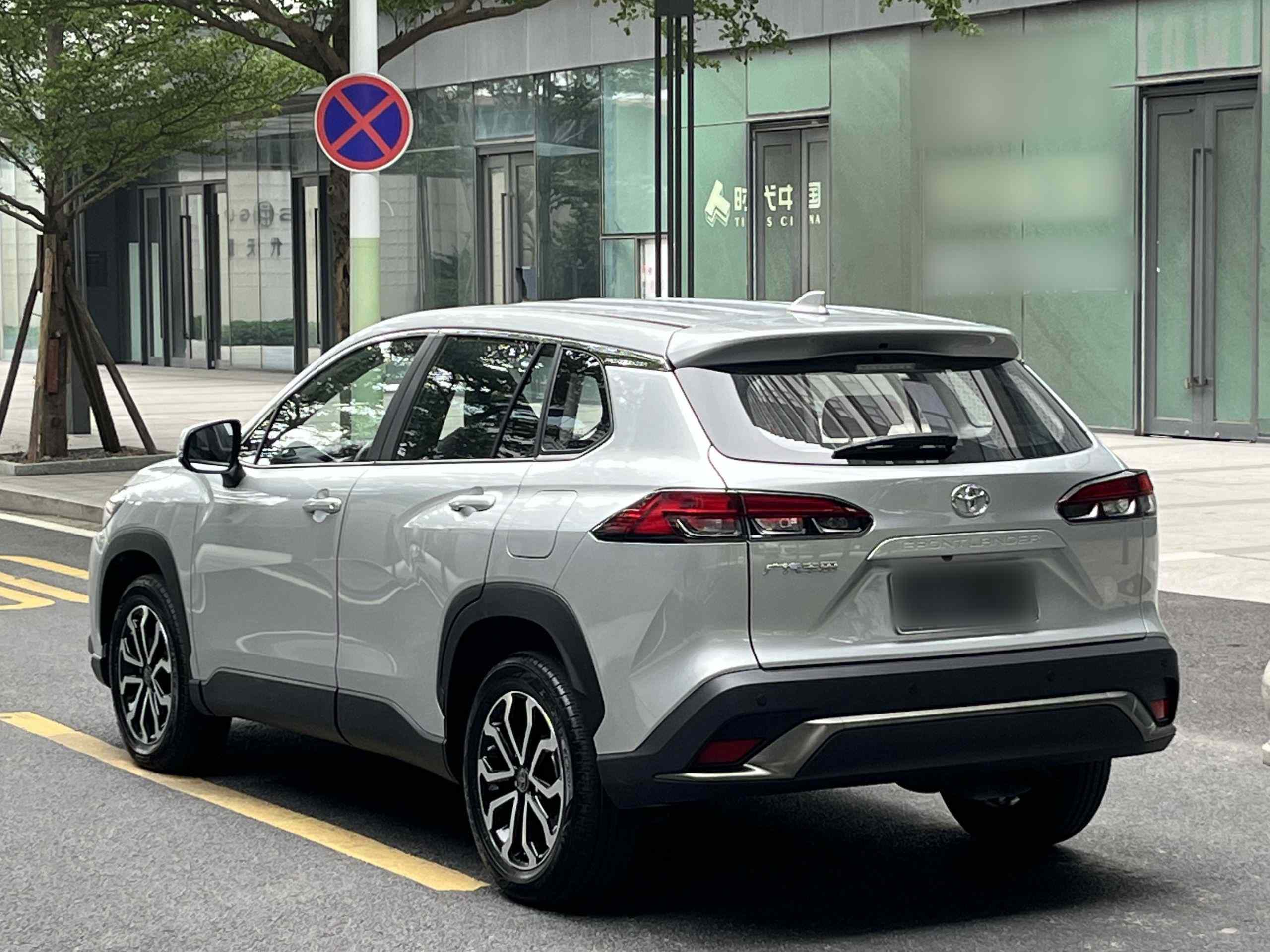 丰田 锋兰达 2023款 2.0L CVT豪华版(5)