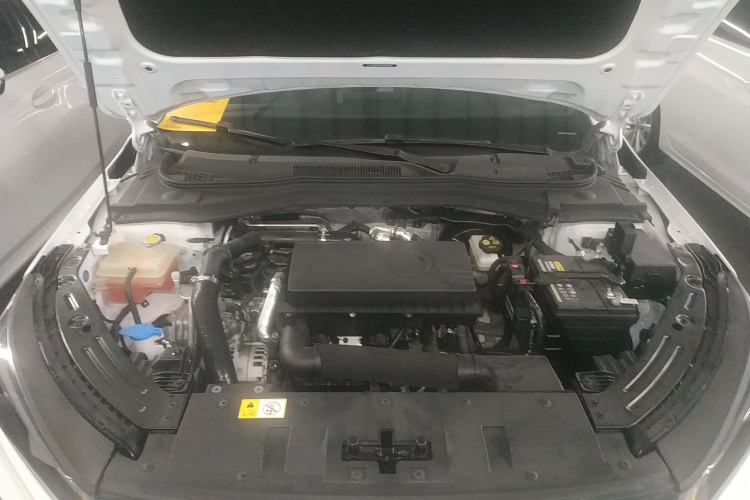 江淮汽车 江淮A5 PLUS 2023款 1.5T 自动豪华型机舱底盘24