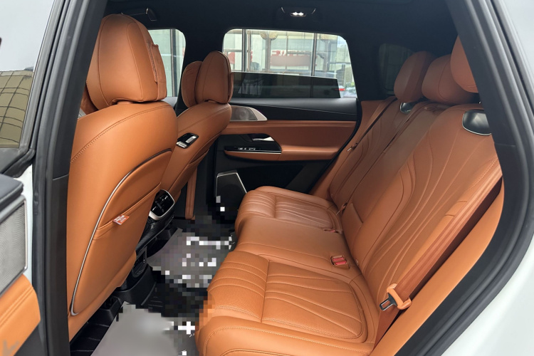 小鹏G9 2022款 702 Max局部细节9002