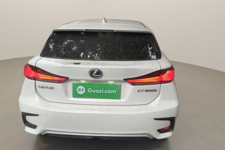 雷克萨斯CT 2017款 CT200h 精英版 单色 国VI车身外观6