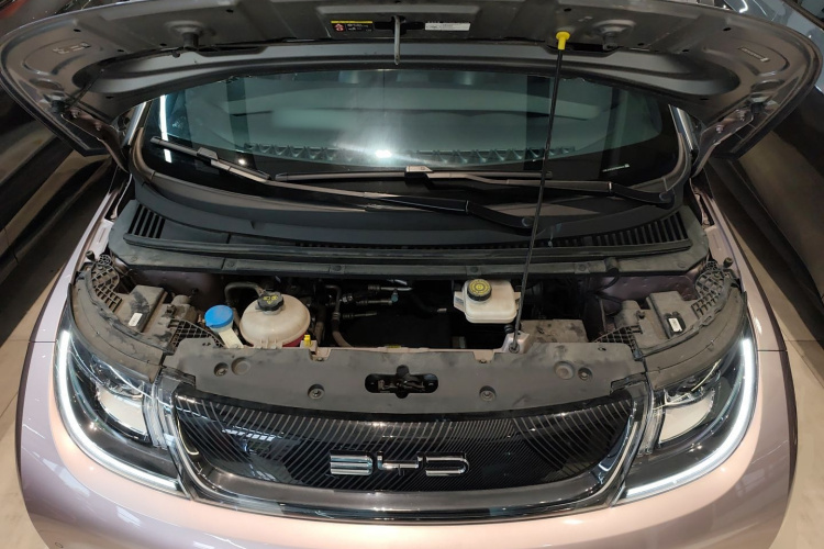 比亚迪 海豚 2023款 401km 骑士版机舱底盘24