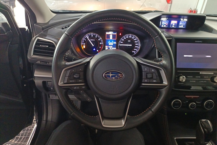 斯巴鲁XV 2020款 2.0i 全驱豪华版EyeSight中控内饰13