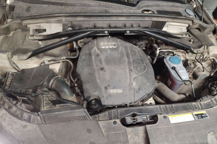 奥迪Q5 2017款 40 TFSI 进取型局部细节24