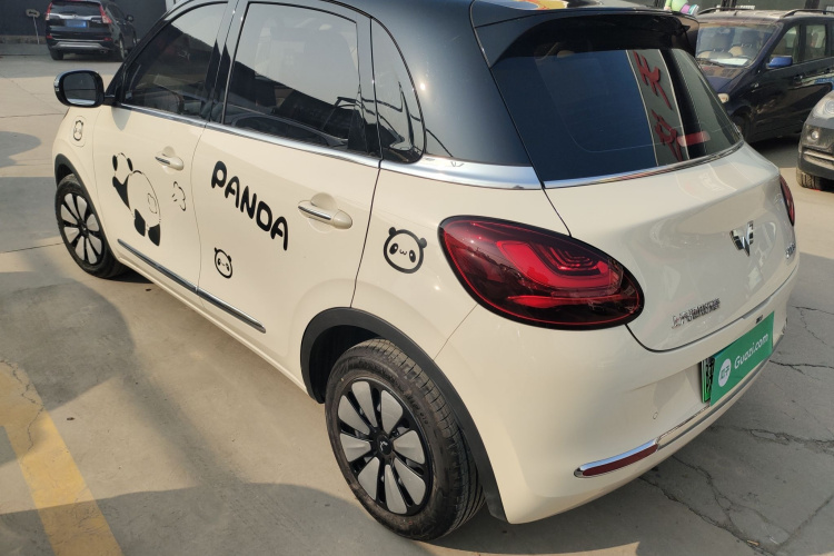 五菱汽车 五菱缤果 2025款 333km 灵犀互联款车身外观4