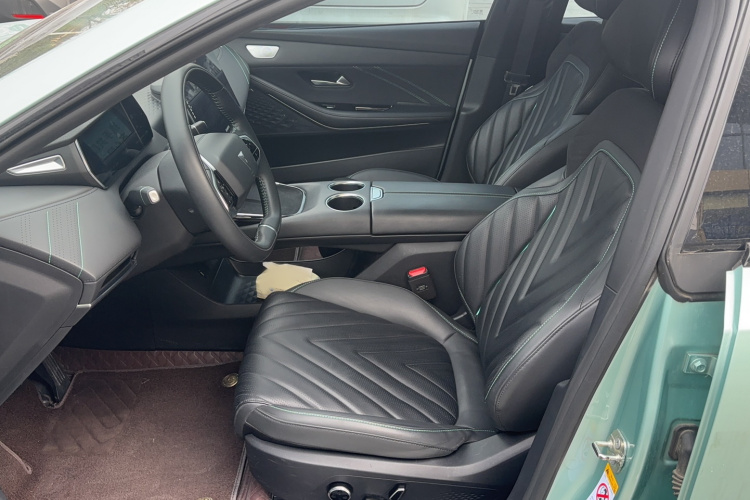 深蓝汽车 深蓝SL03 2023款 200Max增程版局部细节19