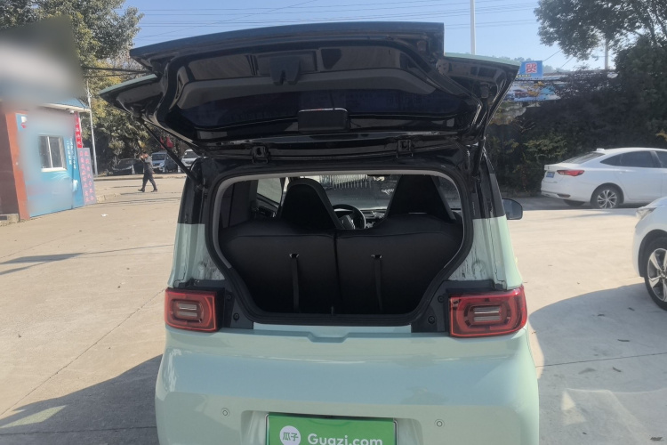 五菱汽车 宏光MINIEV 2022款 悦享款 磷酸铁锂机舱底盘23