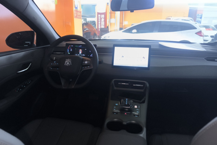 比亚迪 秦PLUS 2025款 DM-i 智驾版 55KM领先型中控内饰12