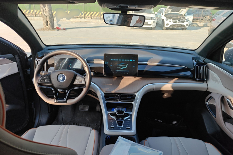 比亚迪 宋Pro新能源 2024款 荣耀版 DM-i 71KM领航型中控内饰12